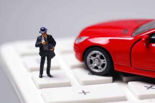 政策利好二手車市場(chǎng) 17部門取消不合理限制，推動(dòng)行業(yè)健康發(fā)展